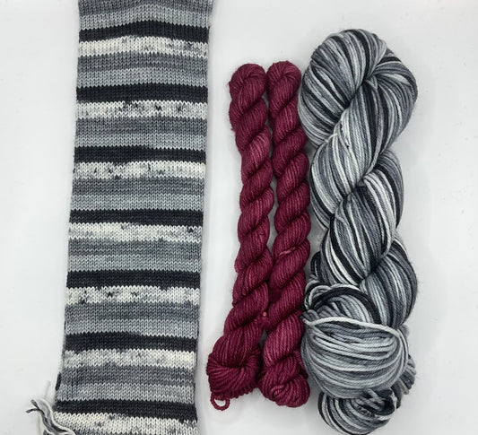 DK Newsprint Self-Striping Sock Set