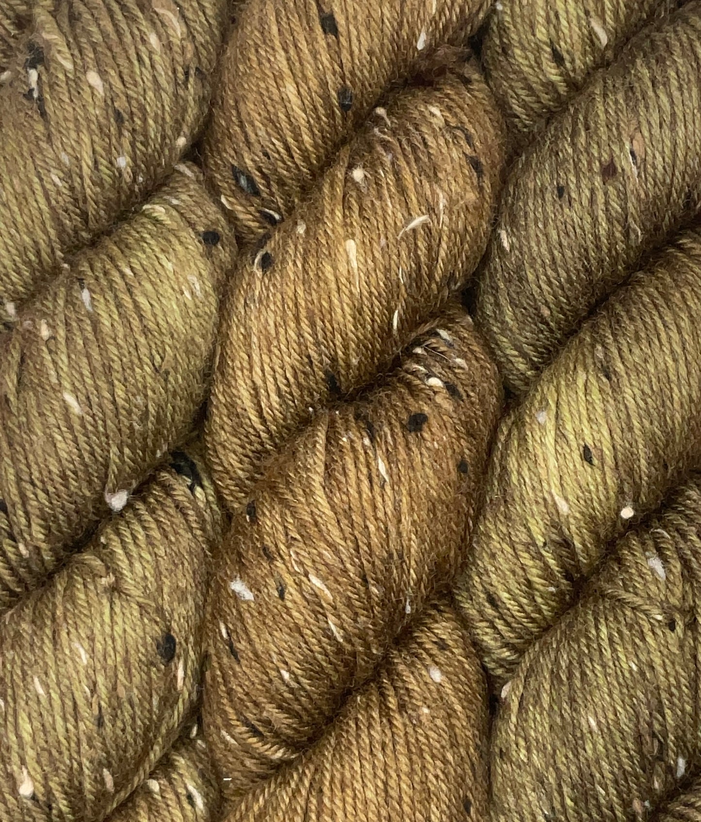 DK Tweed Toffee Yarn