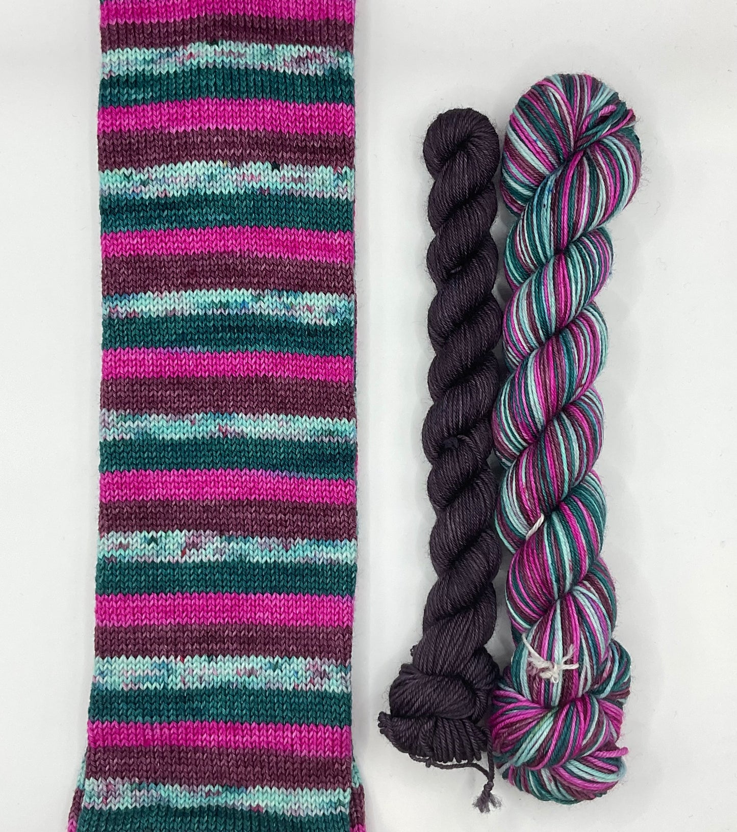 Lagoon Fingering Self-Striping Sock Set