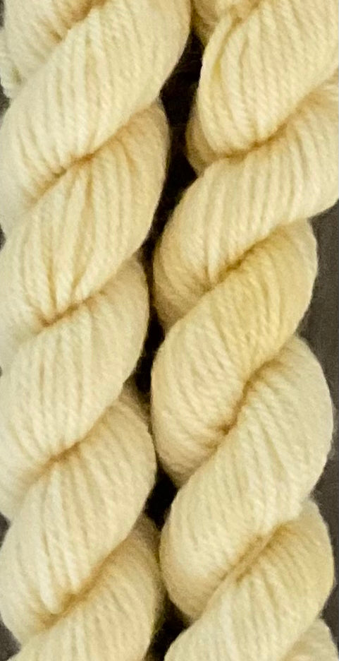 Mini Worsted Vanilla Skein