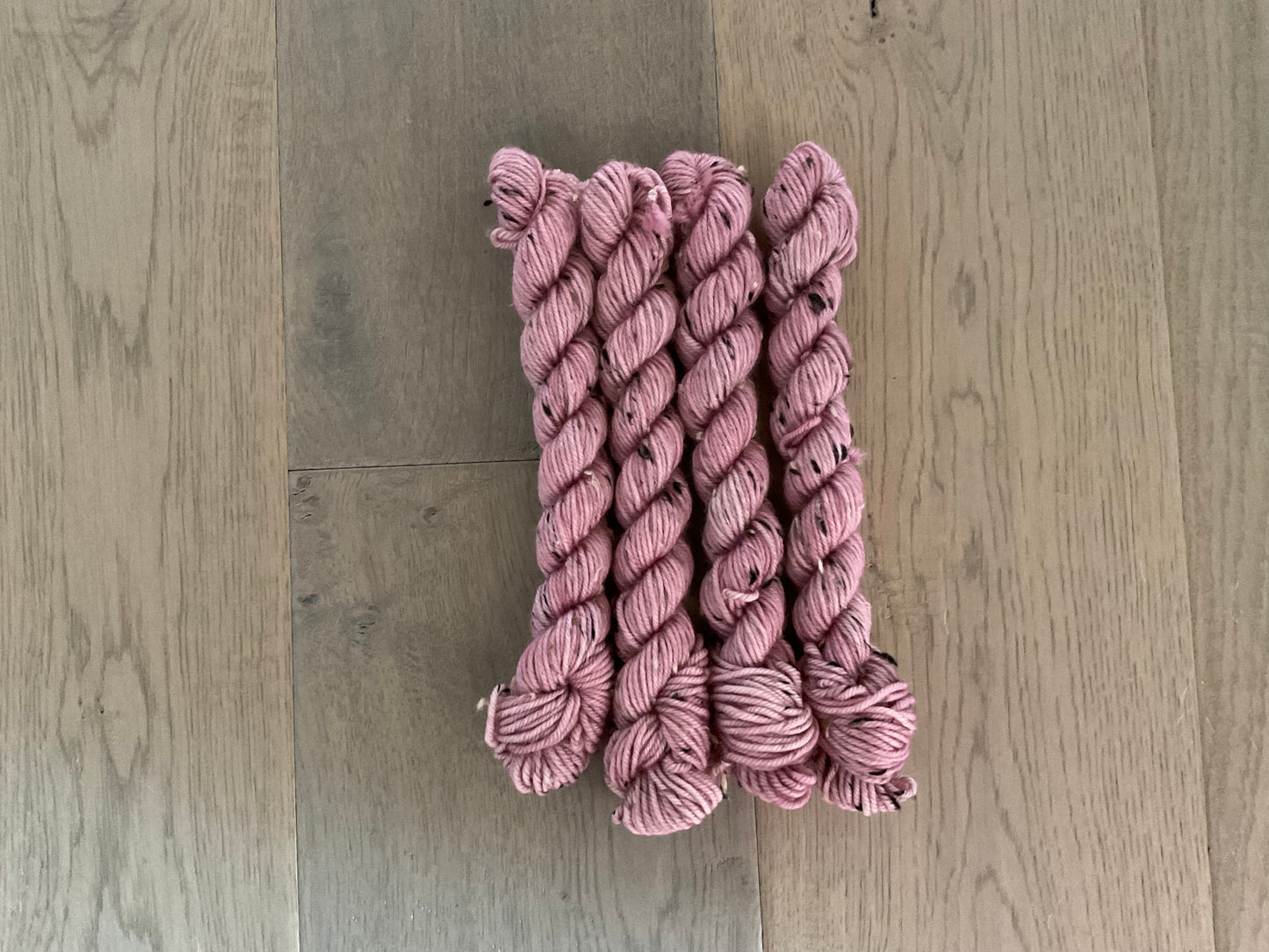 Mini DK Tweed Dusty Rose Skein