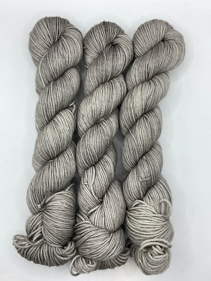 DK Oatmeal Skein