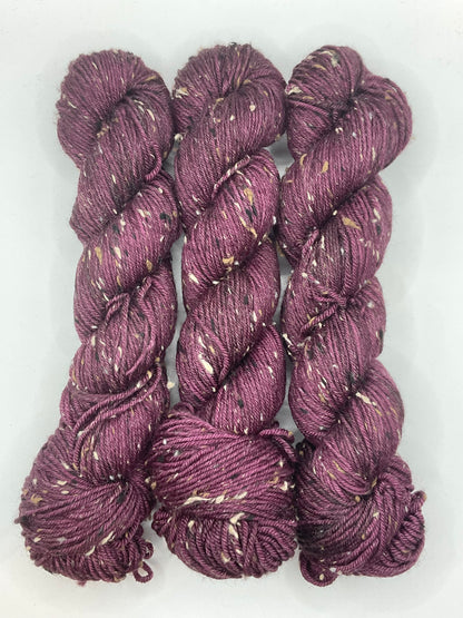 DK Tweed Burgundy Yarn