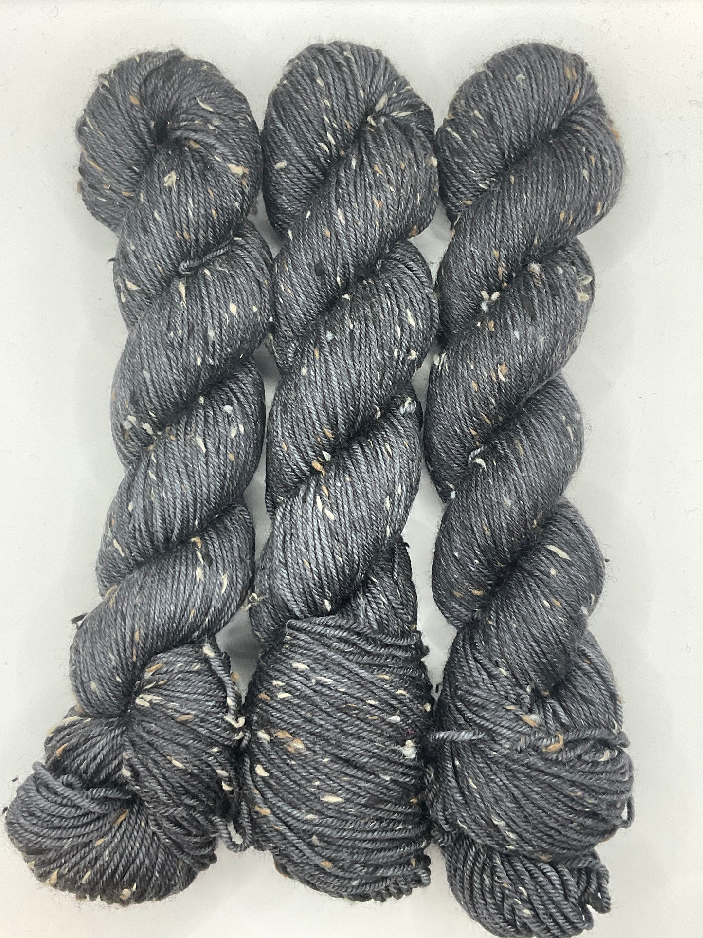 DK Tweed Charcoal Yarn