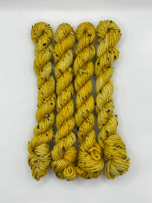 Mini DK Tweed Duckling Skein