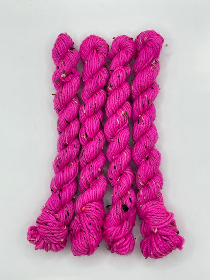 Mini DK Tweed Neon Pink Skein