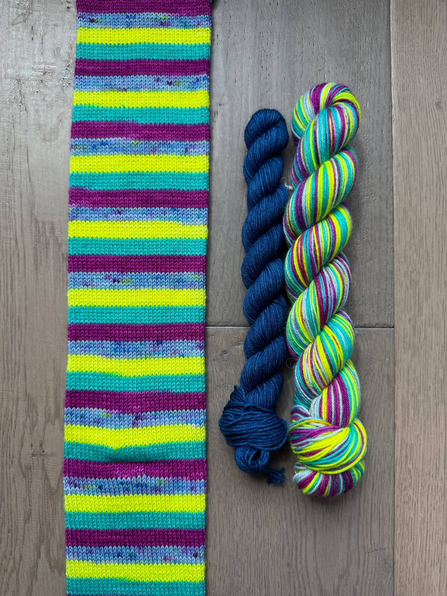 Brain Freeze Fingering Self-Striping Sock Set