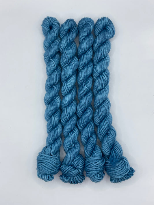 Mini DK SeaSpray Skein