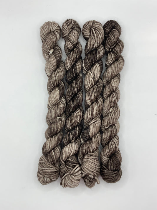 Mini DK Bearpaw skein