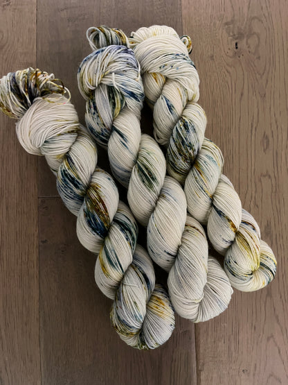 Sweater Weather Sale- FINGERING SPECKLED