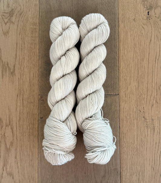 Dove Fingering Skein