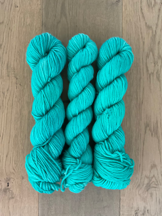 Worsted Bright Aqua Yarn
