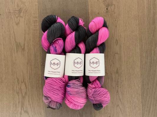 MMF Attitude Fingering Skein