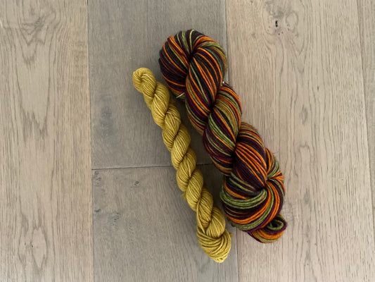 DK Gourdgeous Self Striping Sock Set