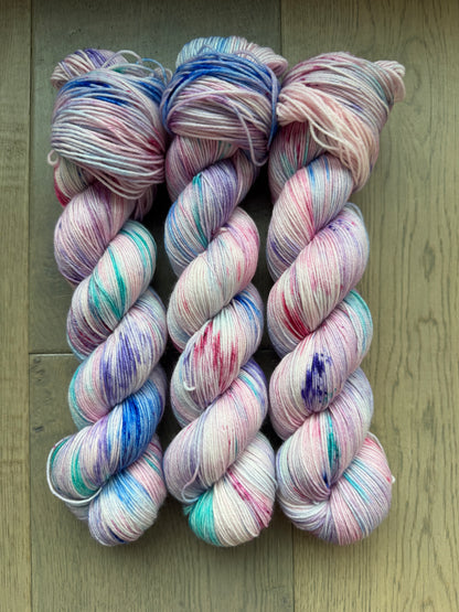 DK Love Story Yarn