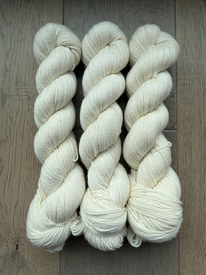 Traditional Non-Superwash Merino Worsted