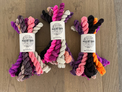 Galloween Yarn Bouquet