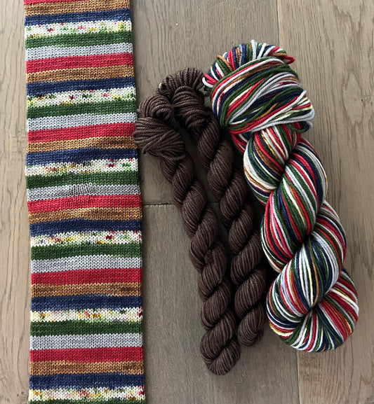 DK Christmas Vacation Self-Striping Sock Set