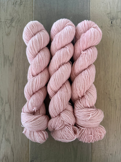 Merlinen Fingering Yarn