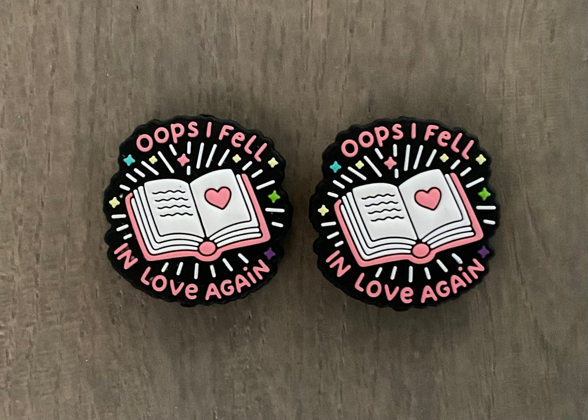 Knit City Book Club Accessories