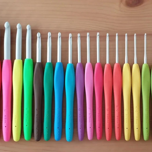 Clover Amour Crochet Hooks
