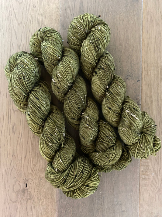 Fingering Tweed Moss Skein