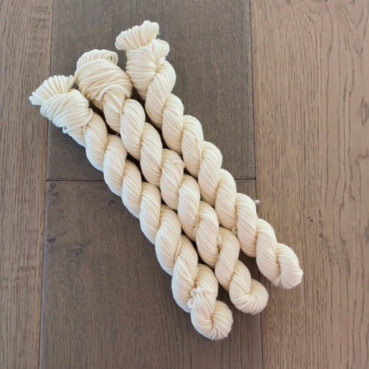Mini Worsted Natural Skein