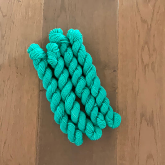 Mini Worsted Bright Aqua Skein