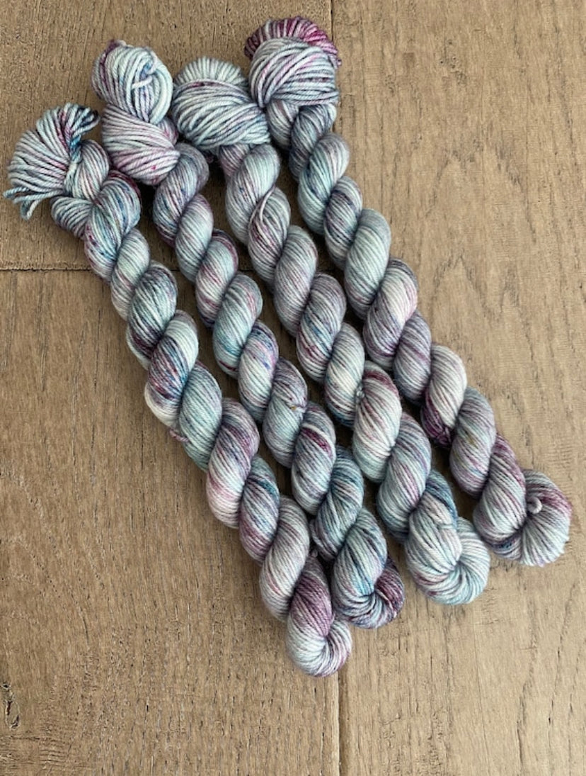 Mini Lagoon Fingering Skein