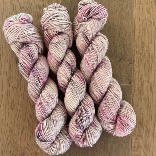 DK Heartbreaker Yarn